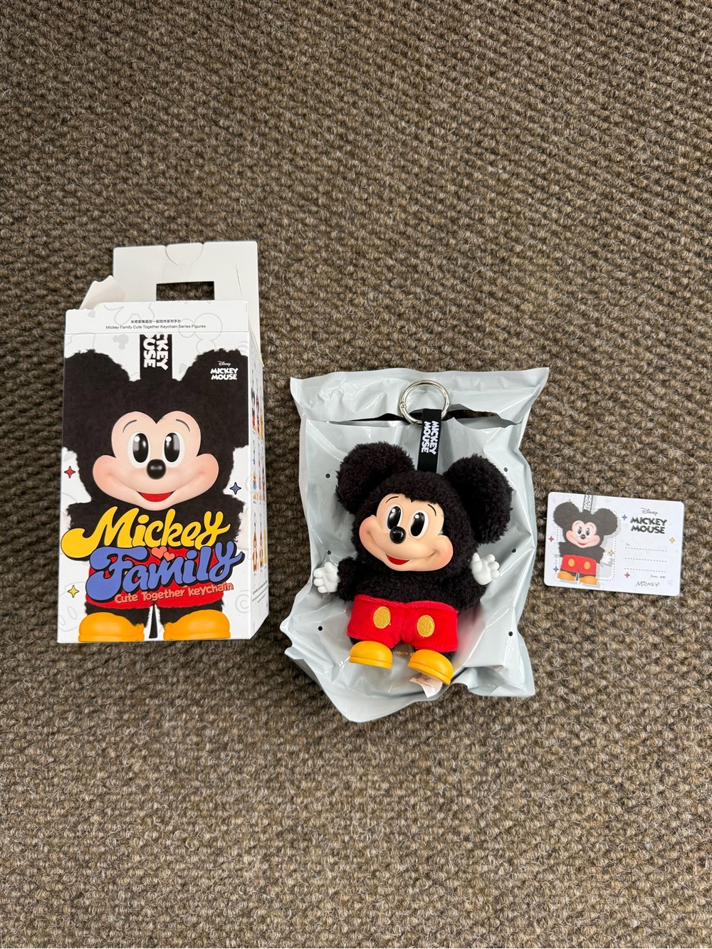 Pop Mart Disney Mickey Family Cute Together Mickey Mouse Keychain